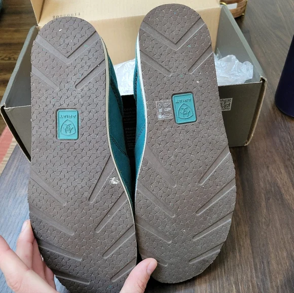 NWB Ariat Cruiser Teal Southwestern Aztec Canvas Slip On Women's Size 9 Boho - Picture 4 of 5